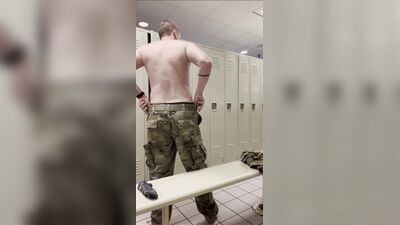 Discord Leak - While in Uniform (2)