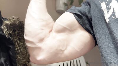 armzbro97 armzbro97 0968 - free gay porn