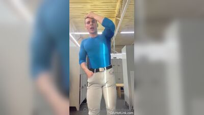armzbro97 armzbro97 1121 - free gay porn